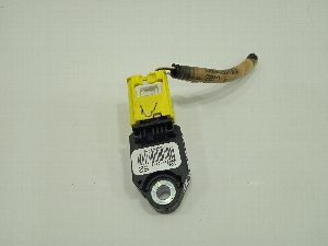 SENSOR DE IMPACTO TOYOTA AURIS 2015