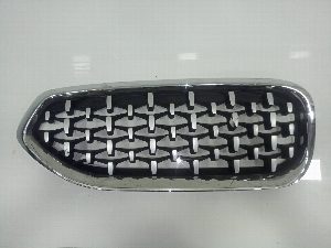 REJILLA PARAGOLPES DERECHA BMW SERIE Z4 ROADSTER (G29)