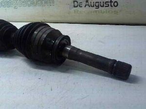 TRANSMISION DELANTERA IZQUIERDA MAHINDRA SB5U GOA 2007