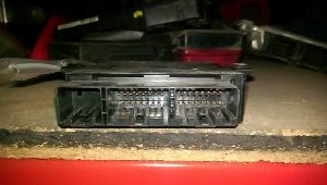 CENTRALITA MOTOR UCE FORD FOCUS BERLINA (CAK) 2000