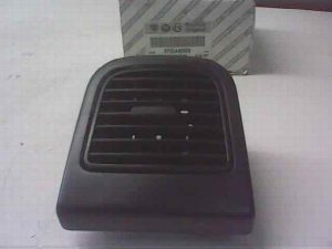 REJILLA AIRE DERECHA FIAT RECAMBIO ORIGINAL 2013
