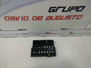 CAJA RELES / FUSIBLES FORD FIESTA (CBK) 2001