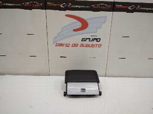 GUANTERA CONSOLA CENTRAL DODGE JOURNEY 2008