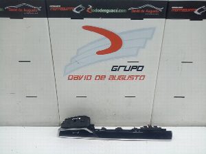 MOLDURA SALPICADERO TOYOTA COROLLA (210) 2019