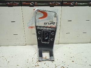 CONSOLA CENTRAL VOLVO XC60 2015