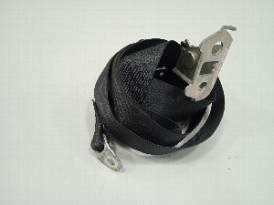 CINTURON SEGURIDAD TRASERO DERECHO TOYOTA AURIS 2015
