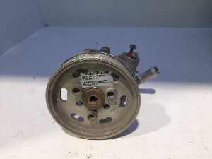 Bomba Direccion AUDI Q5 (8R) 2012
