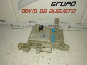 CAJA RELES / FUSIBLES TOYOTA LAND CRUISER (J12) 2005