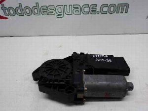 MOTOR ELEVALUNAS DELANTERO IZQUIERDO PENDIENTE