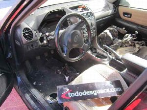 PUERTA DELANTERA DERECHA TOYOTA LEXUS IS 200 (GXE10)