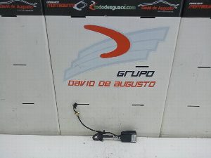 ANCLAJE CINTURON DELANTERO DERECHO AUDI A6 BERLINA (4F2)