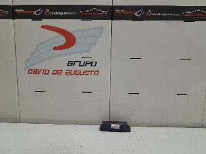 PULSADOR PORTON TRASERO CITROEN C4 BERLINA 2007