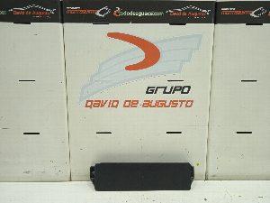 MOLDURA TESLA MODEL S 2015