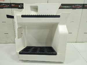 ESCALON CABINA IZQUIERDO MAN TGX 33.XXX 2024
