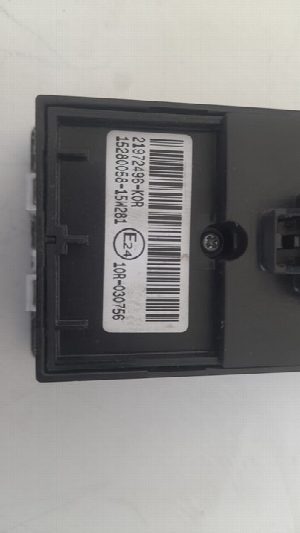 MANDO ELEVALUNAS DELANTERO IZQUIERDO RENAULT T 520 2016