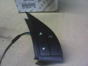 MANDO VOLANTE FIAT RECAMBIO ORIGINAL 2013