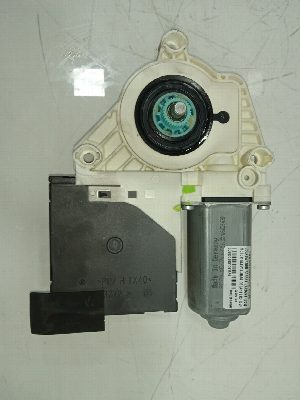 MOTOR ELEVALUNAS DELANTERO DERECHO VOLKSWAGEN