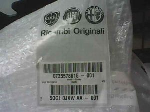 CALANDRA DELANTERA / REJILLA DEL FIAT RECAMBIO ORIGINAL