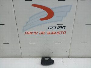 INTERRUPTOR ASIENTO CALEFACTABLE MERCEDES-BENZ