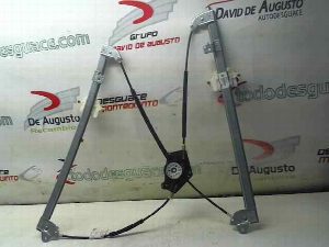 ELEVALUNAS DELANTERO DERECHO FIAT RECAMBIO ORIGINAL 2013