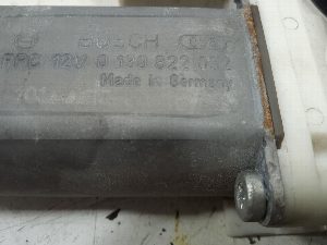 ELEVALUNAS DELANTERO DERECHO TOYOTA