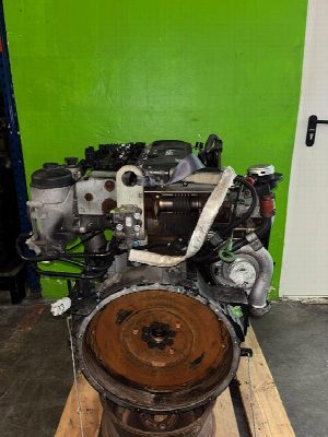 MOTOR COMPLETO MAN TG - L 10.XXX 2011
