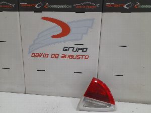 PILOTO INTERIOR TRASERO DERECHO BMW
