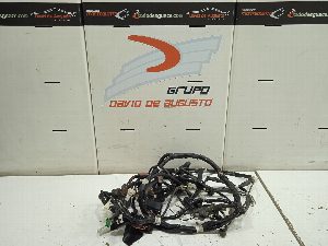 INSTALACION ELECTRICA YAMAHA NMAX 2019