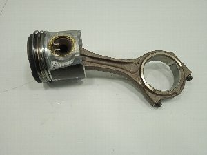 PISTON Y BIELA MAN TGS 18.XXX 2016