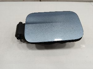 TAPA EXTERIOR COMBUSTIBLE MERCEDES-BENZ