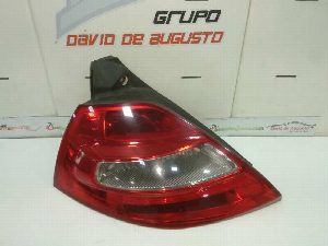 PILOTO TRASERO IZQUIERDO RENAULT MEGANE II BERLINA 5P