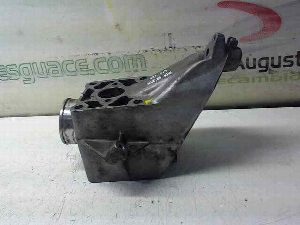 SOPORTE MOTOR SUPERIOR IZQUIERDO MERCEDES