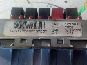 CAJA RELES / FUSIBLES FIAT BRAVO (198) 2010