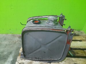 DEPOSITO VOLVO FM 12 2002 ->