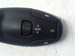 MANDO RADIO CITROEN XSARA BERLINA 2003