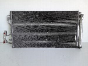 CONDENSADOR / RADIADOR  AIRE ACONDICIONADO BMW