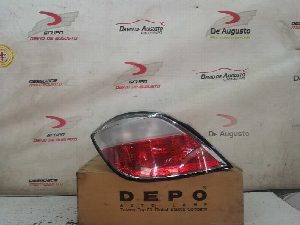 PILOTO TRASERO IZQUIERDO OPEL ASTRA H BER. 2006
