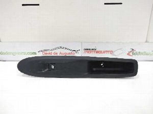 MANDO ELEVALUNAS DELANTERO DERECHO CITROEN DS3 2013