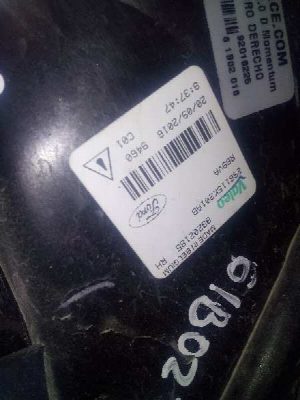 ANTINIEBLA DELANTERO DERECHO VOLVO S40 BERLINA 2006