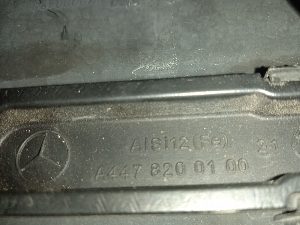 BRAZO LIMPIA DELANTERO DERECHO MERCEDES-BENZ
