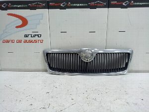 REJILLA DELANTERA SKODA OCTAVIA BERLINA (1Z3) 2006