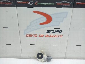 MOTOR ELEVALUNAS DELANTERO DERECHO MERCEDES-BENZ