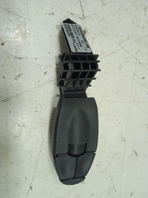MANDO CONTROL DE VELOCIDAD PEUGEOT 807 2004