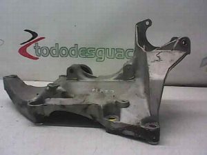 SOPORTE COMPRESOR MITSUBISHI CARISMA BERLINA 5 (DA0)