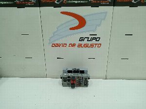 CAJA RELES / FUSIBLES FIAT PUNTO BERLINA (188) 2002