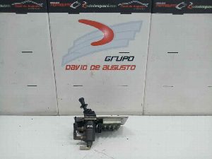 VALVULA DE FRENO DE MANO VOLVO B10M 2001