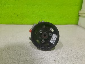BOMBA DIRECCION AUDI A6 AVANT (4F5) 2006