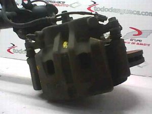 SOPORTE PINZA DE FRENOS NISSAN X-TRAIL (T30) 2006