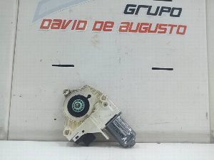 MOTOR ELEVALUNAS DELANTERO IZQUIERDO AUDI