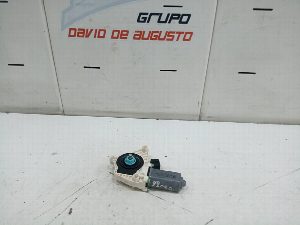 ELEVALUNAS DELANTERO DERECHO MERCEDES-BENZ